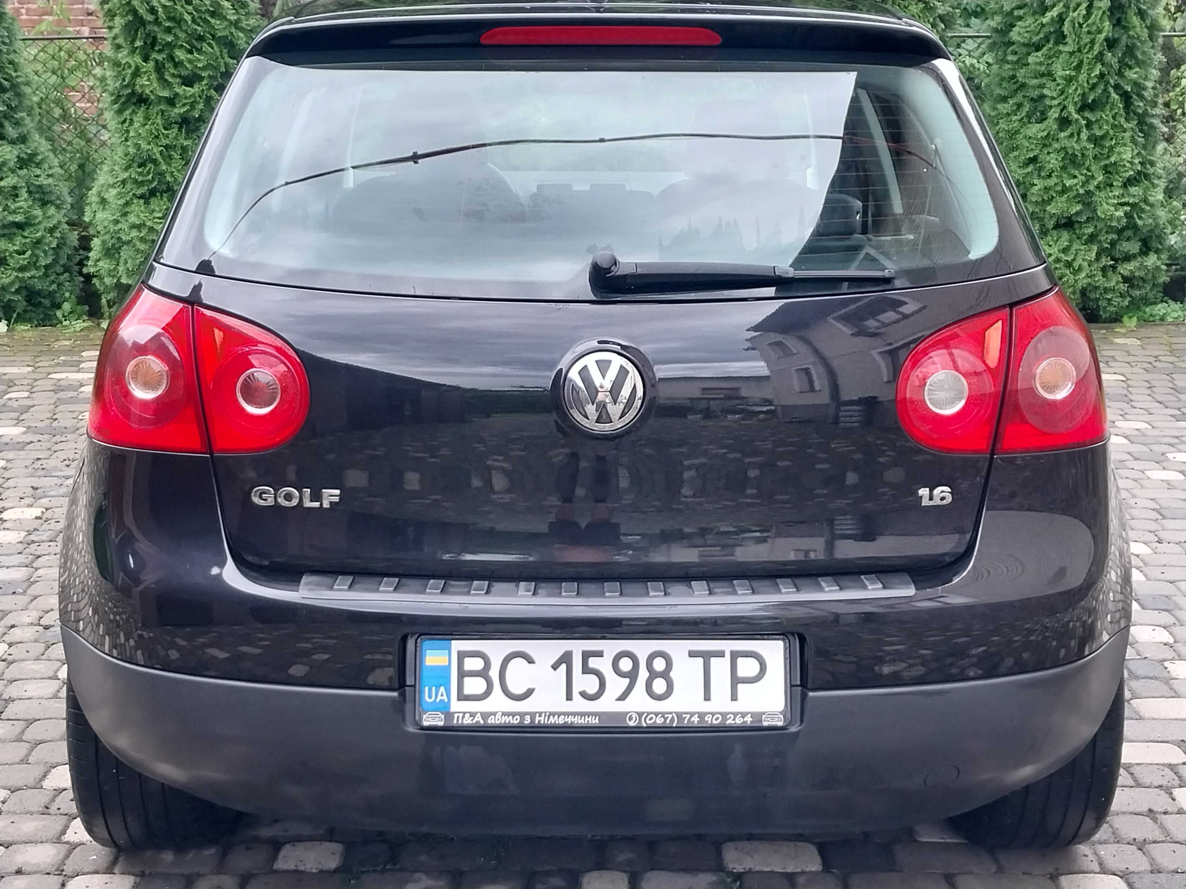 Volkswagen Golf 5 1.6 mpi
