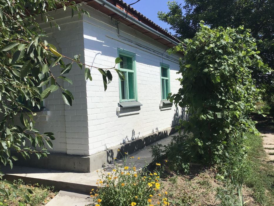 Продам або здам в оренду будинок.
