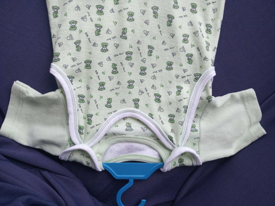 26) Komplet body i śpiochy jak nowe 74