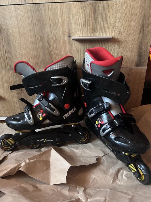 Чоловічі чорні роліки