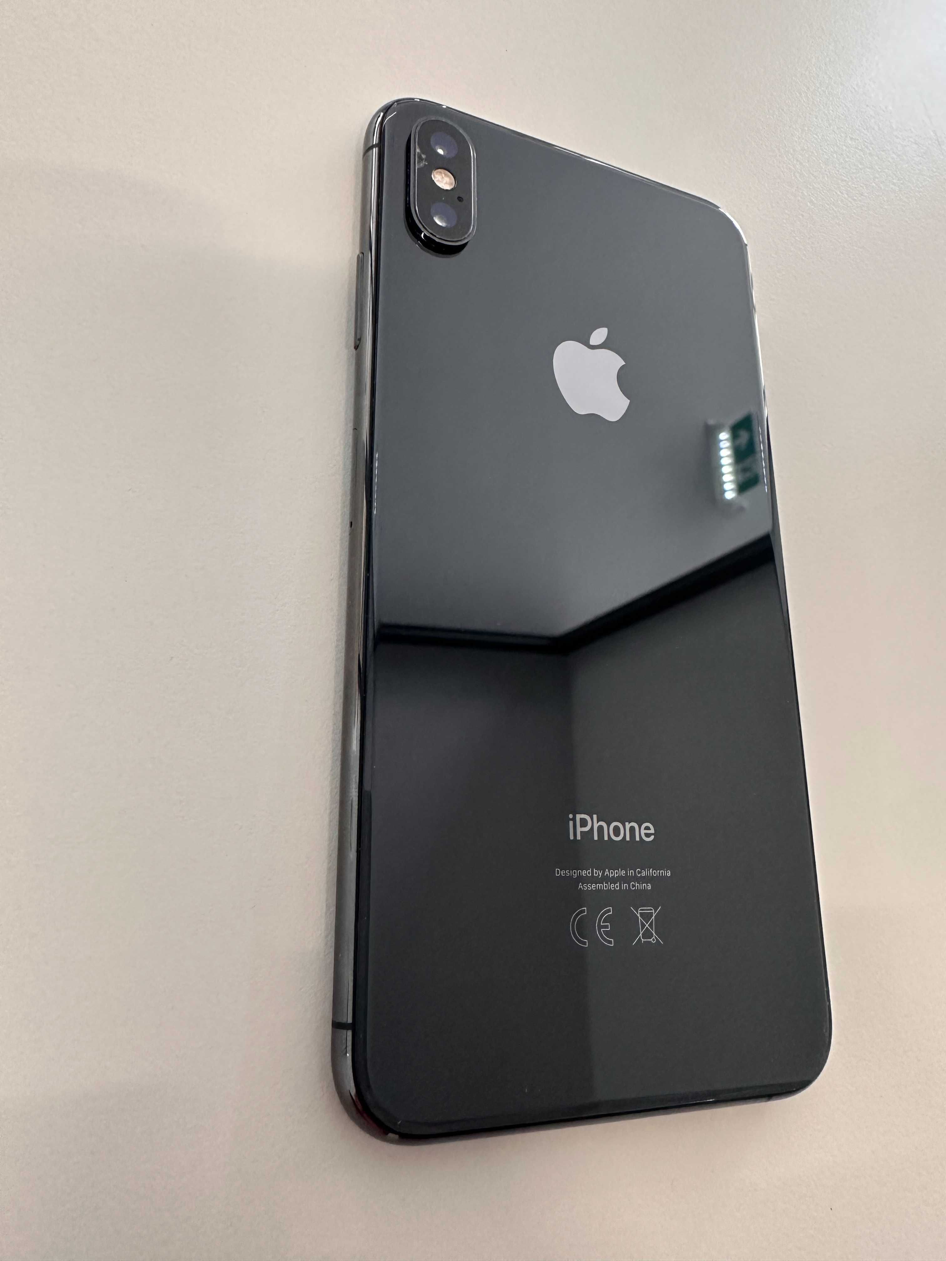 iPhone XS Max – 64GB