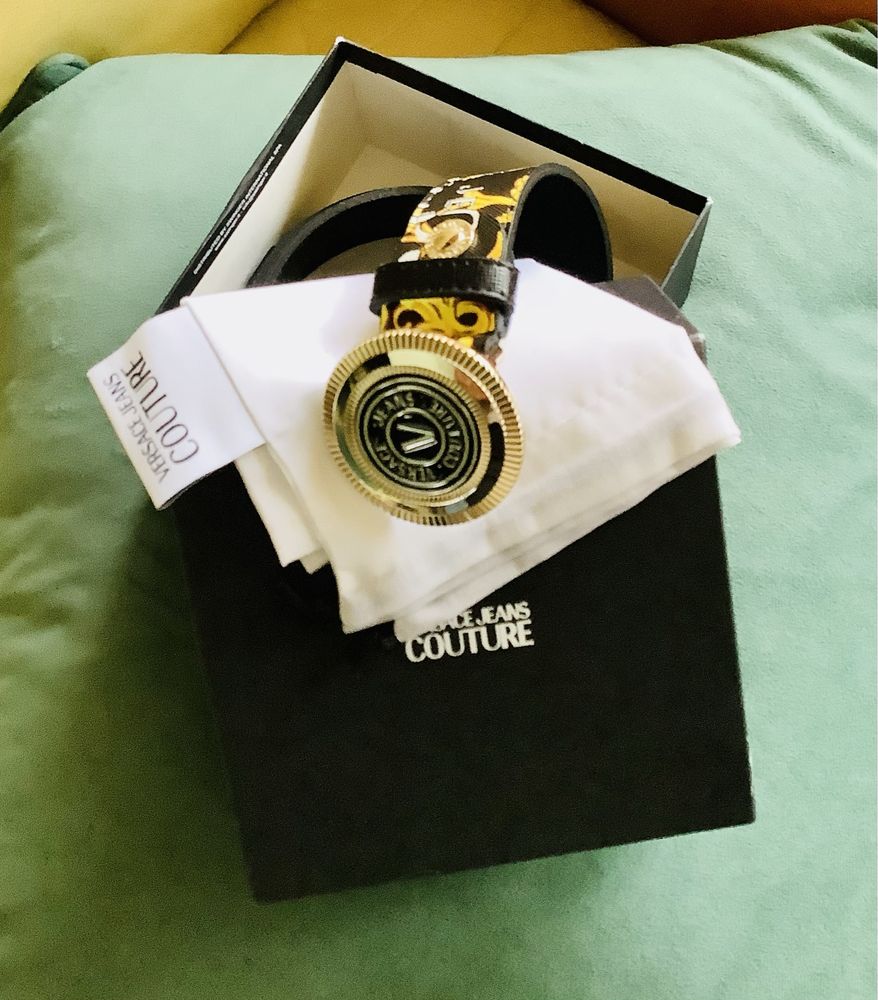 Pasek Versace Jeans Couture, skóra, klamra, zlote dodatki, 95 cm