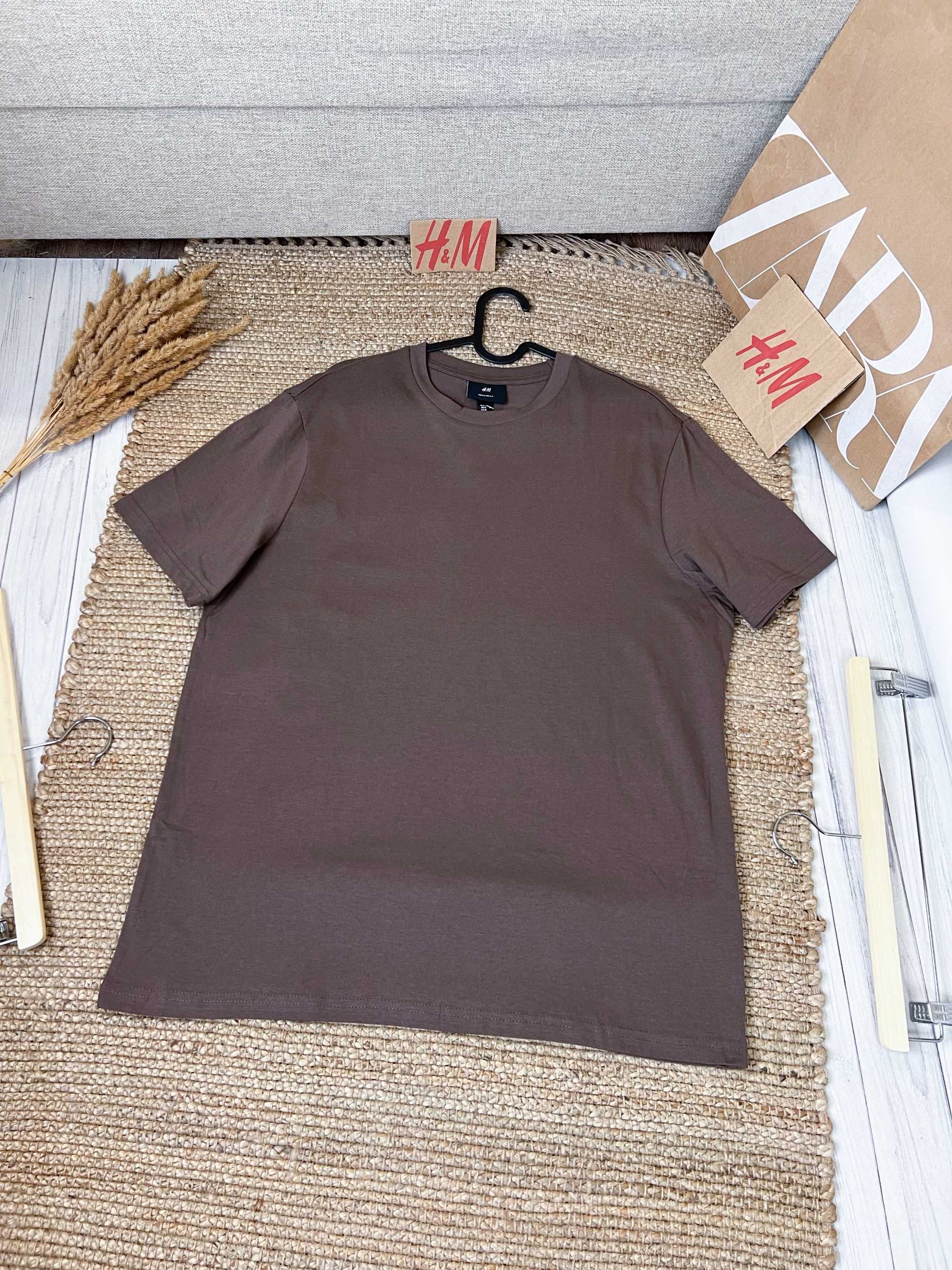 Чоловічі футболки в різних кольорах regular fit H&M, Р - S, M, L, XL