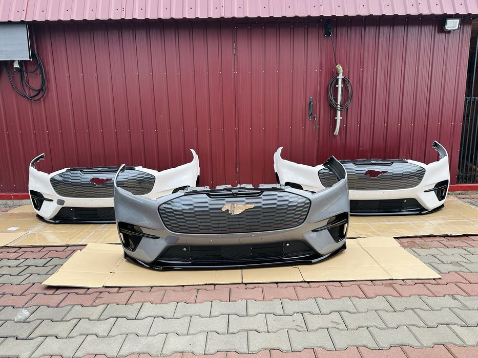 Бампер Ford mustang mach e GT бампер