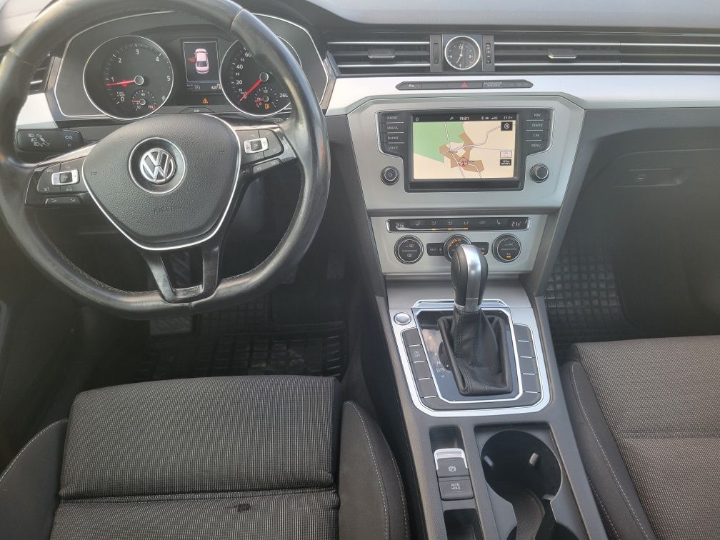 Volkswagen Passat B8 2016- R Line
