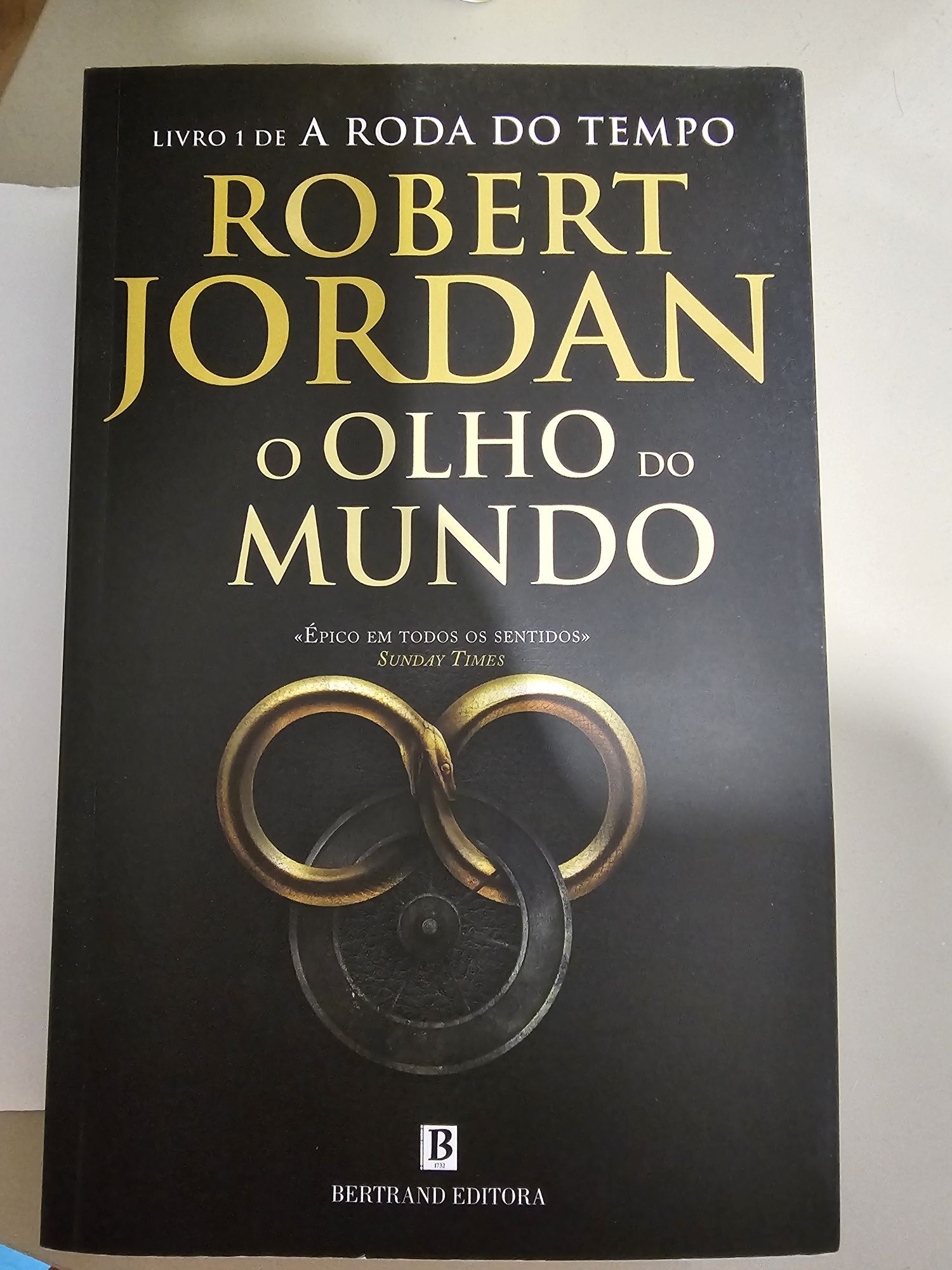 Livro " O olho do Mundo"