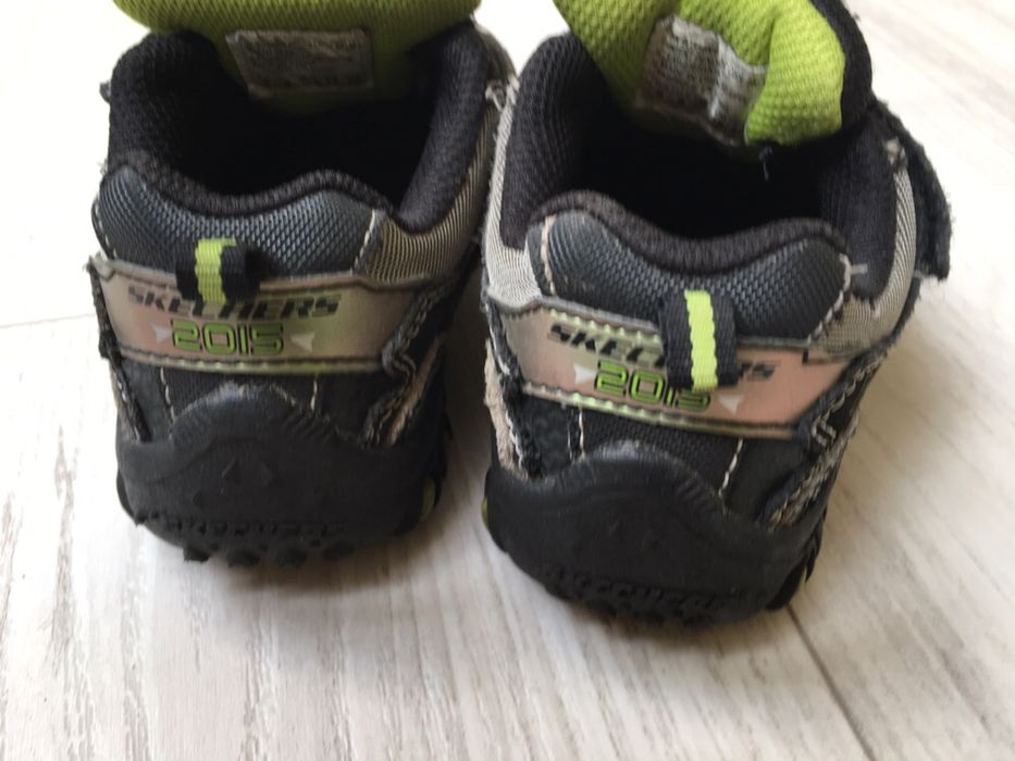 Buciki Skechers 25,5 ;wkładka15