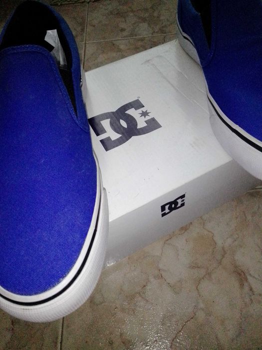 tenis DC novos 40.5 vans