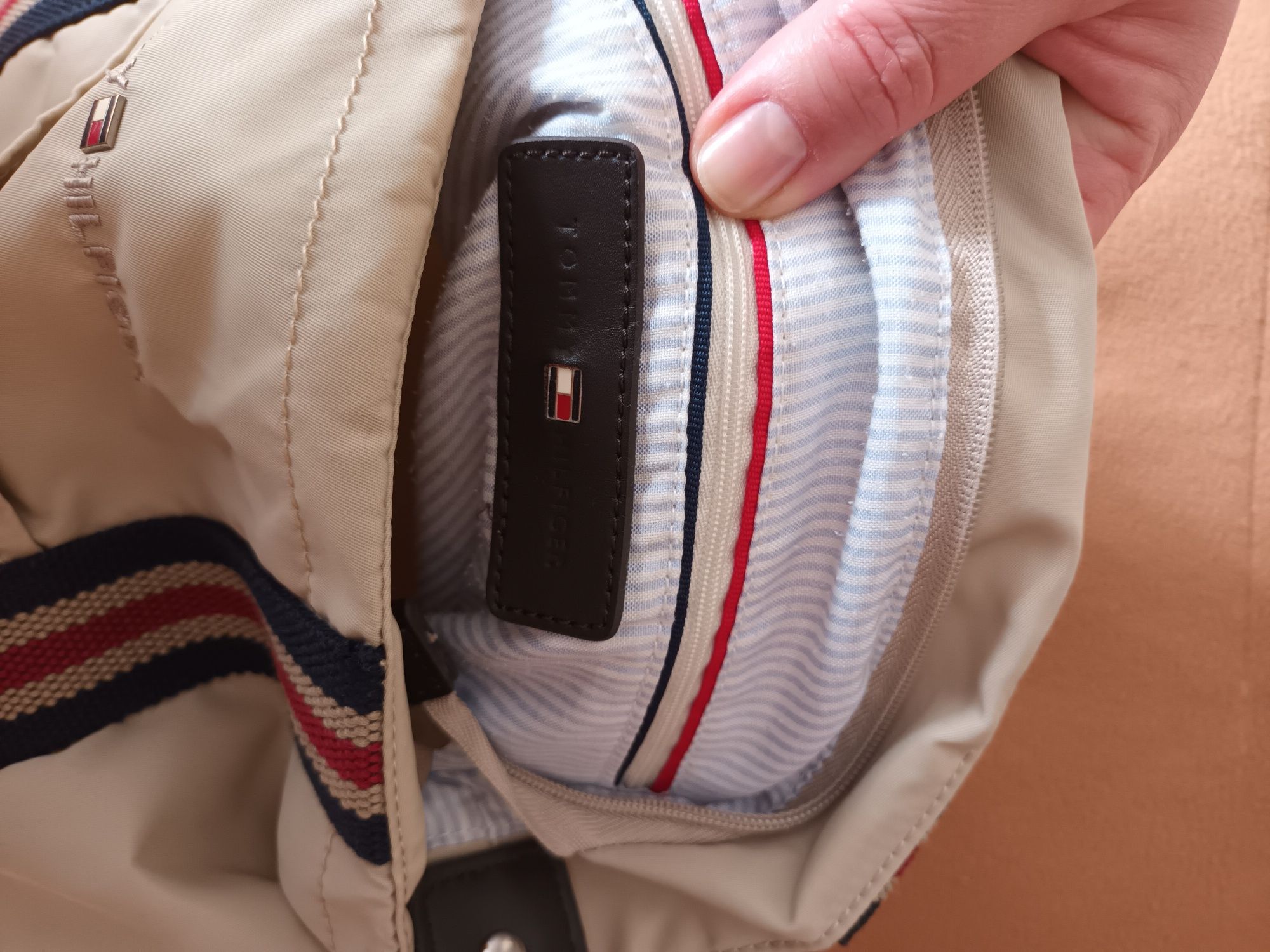 Mala Tommy Hilfiger Original