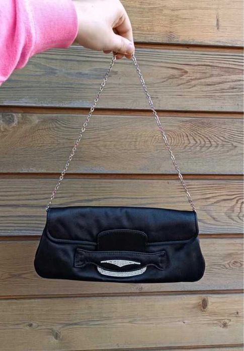 Oryginalna satynowa torebka Tod’s