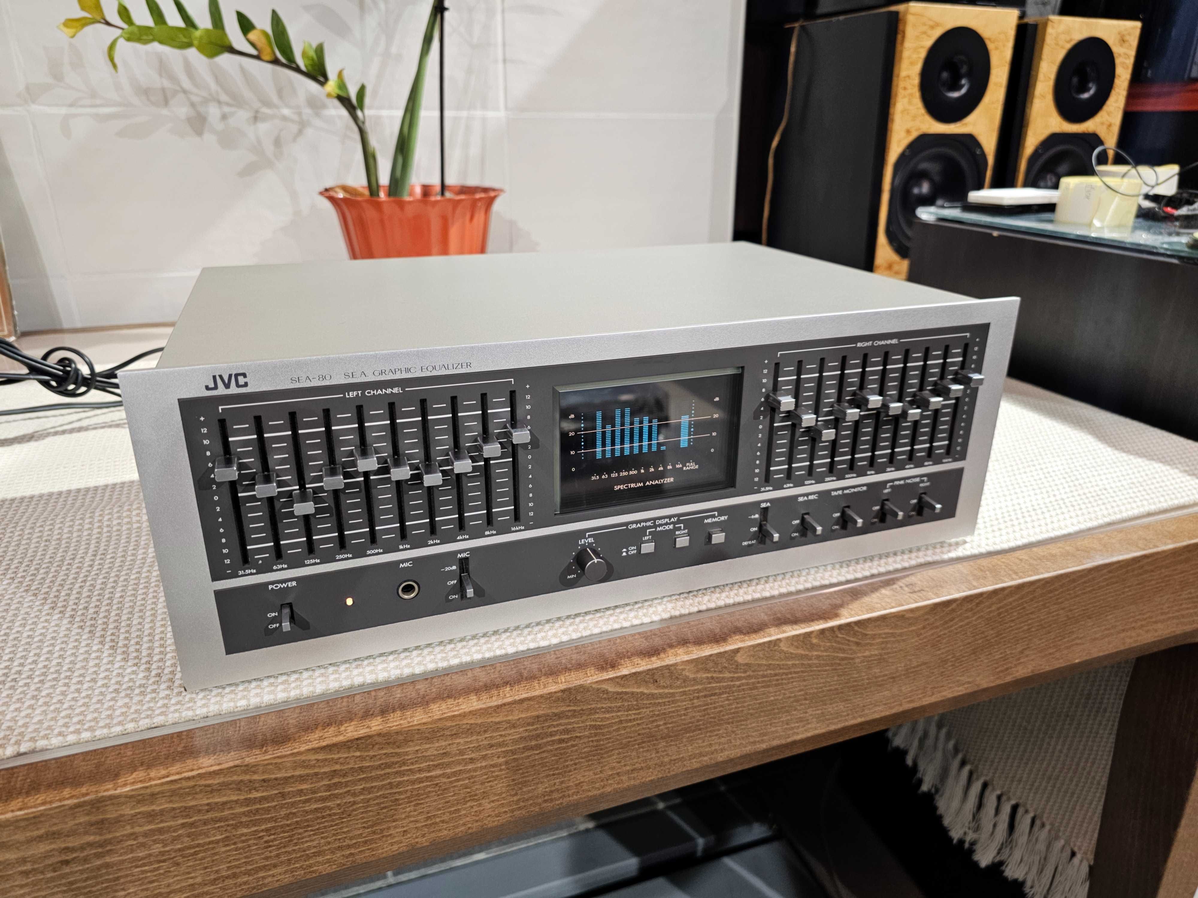 Еквалайзер JVC SEA-80 10-Band Graphic Equalizer