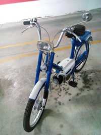 Vendo: Honda PKF50 Amigo