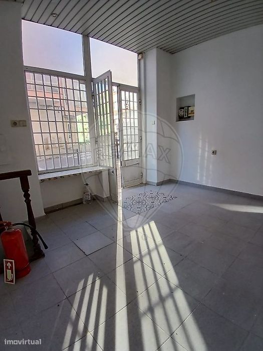 Loja  para arrendamento