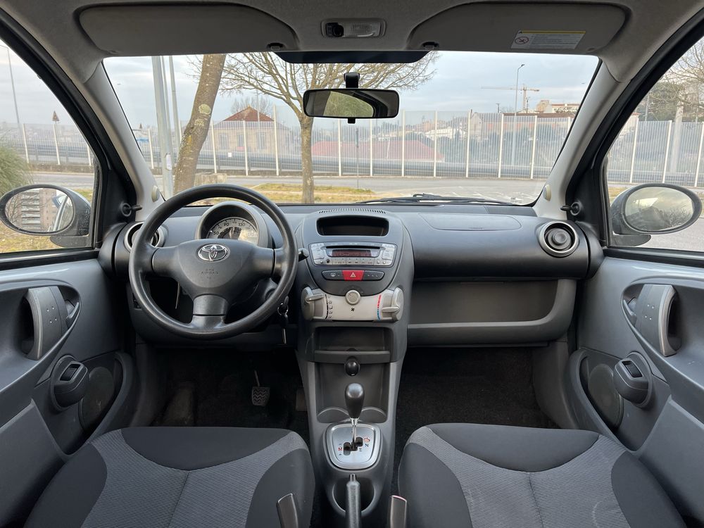 Toyota aygo automatico 5p