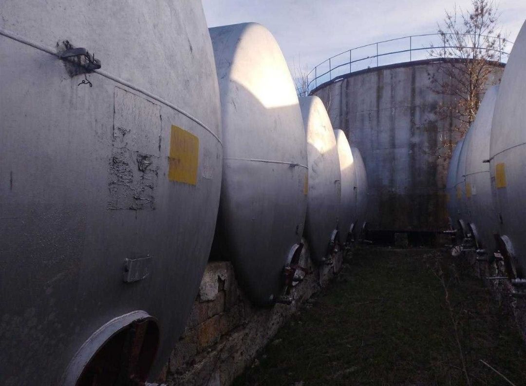 Продам біметалічну ємність,резервуар,бочка,цистерна,емкость 50 м³

Габ