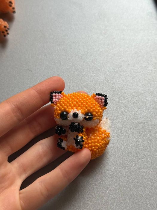 Вироби з бісеру.ТОРГ Є