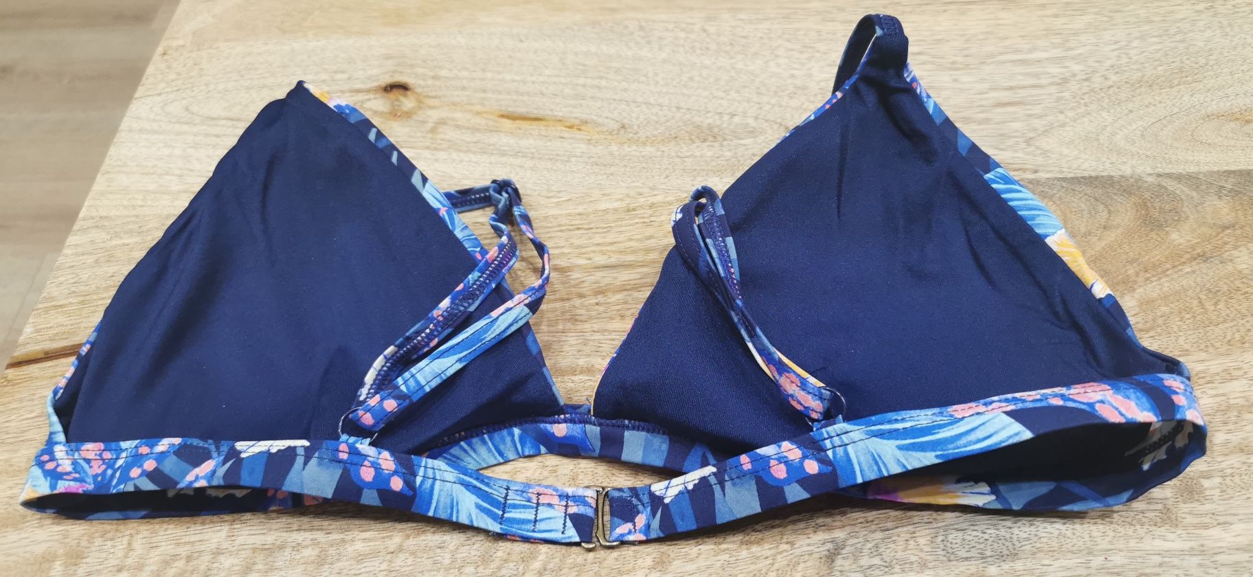 Rip Curl góra bikini rozmiar M