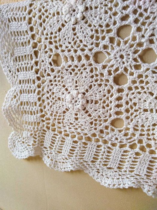 obrusik serweta szydełkowa, bawełna PRL