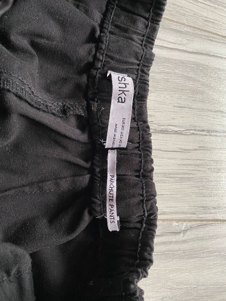 Bershka spodnie bawełniane parachute