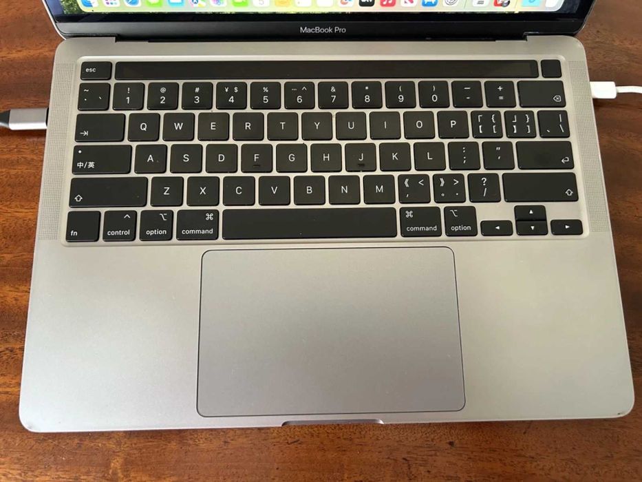 Apple MacBook Pro 13" 2020