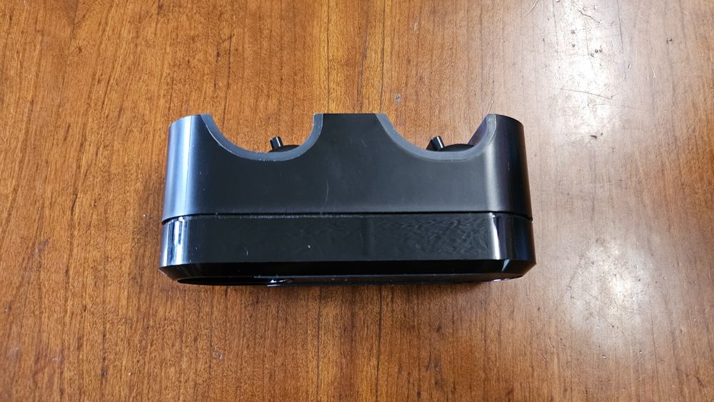 Oryginalna ładowarka stacja ładująca na pady do konsoli PlayStation so