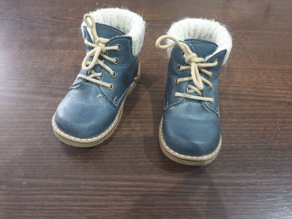 Buty chłopięce zimowe 22