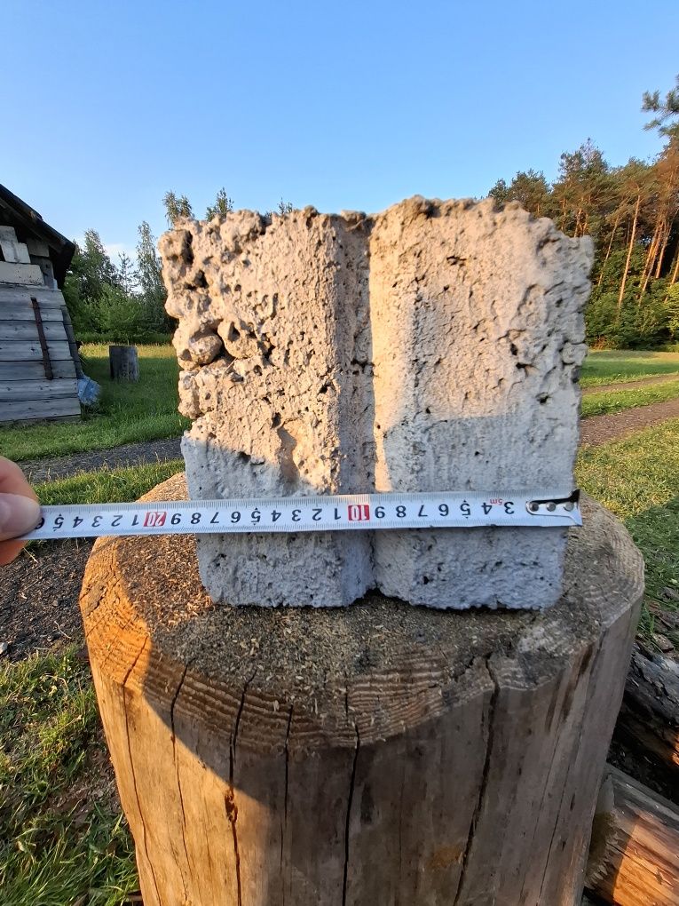 Pustaki żużlowe 3.20 zł