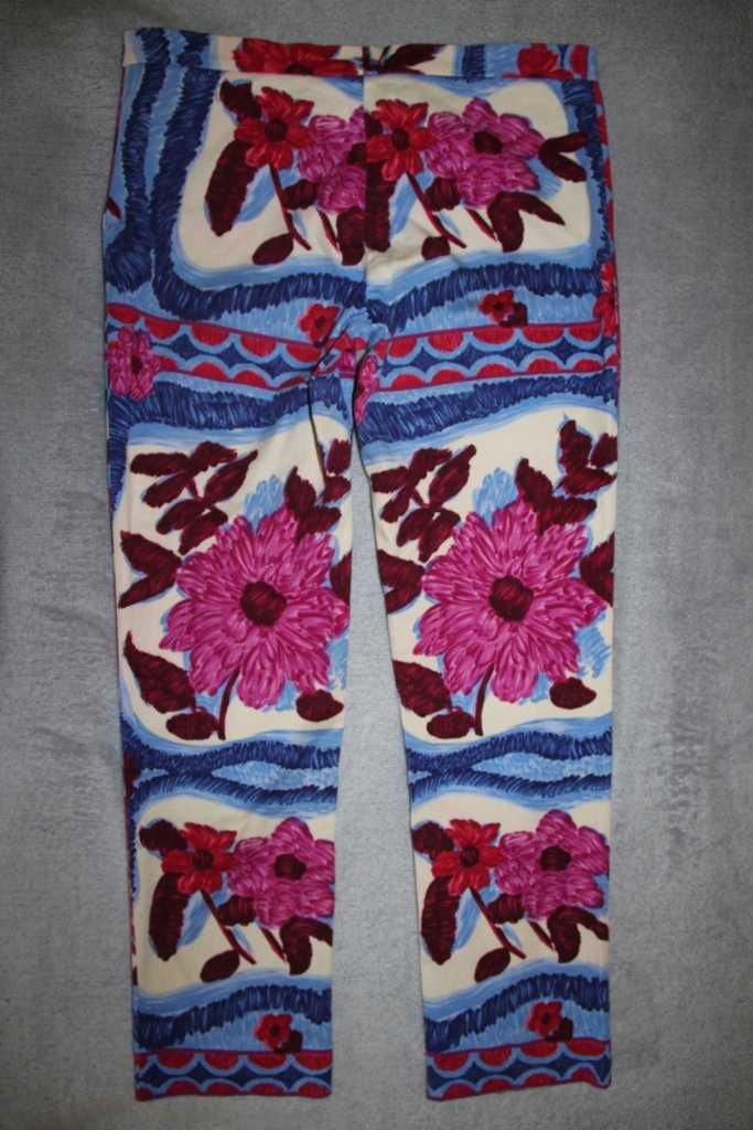 Spodnie Moschino Cheapandchic Floral Capris damskie