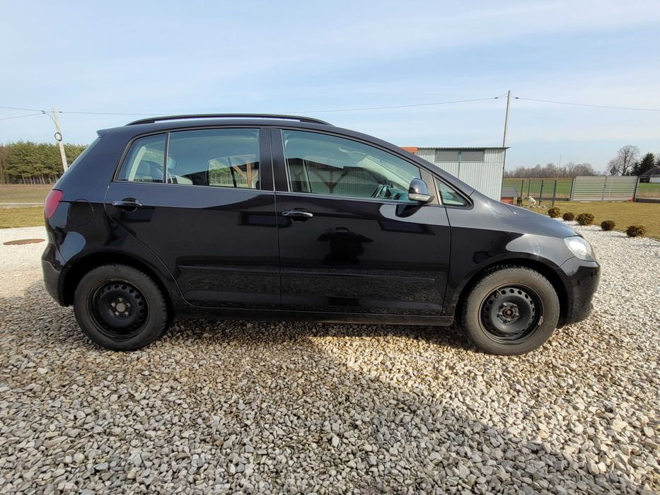 Sprzedam samochód Golf 6 PLUS 1.6 TDI