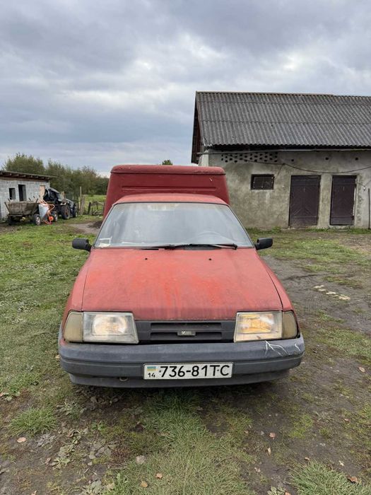 Продам машину ИЖ2717