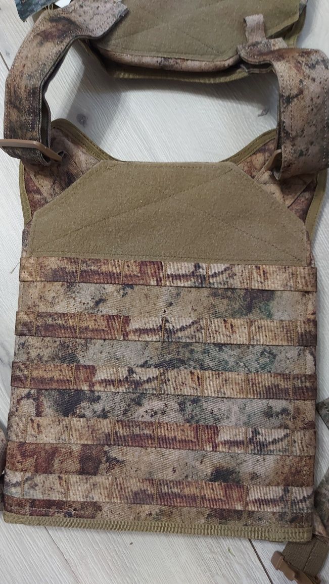 Тактический жилет-плитоноска Voodoo Tactical R.A.T. plate carrier.