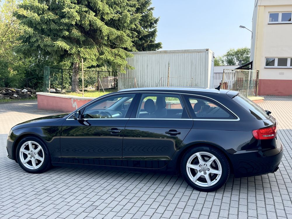 Audi a4 b8 1.8 tsi LPG Bardzo ładna Model 2011 Zarejestrowana Ledy Naw