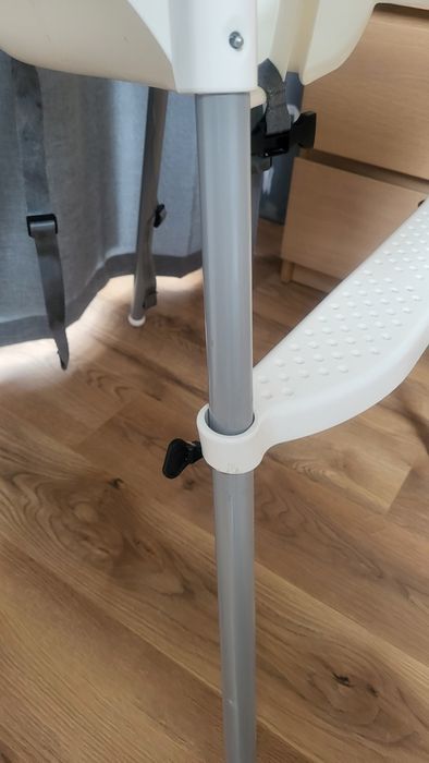 Krzesełko do karmienia ikea z podnóżkiem