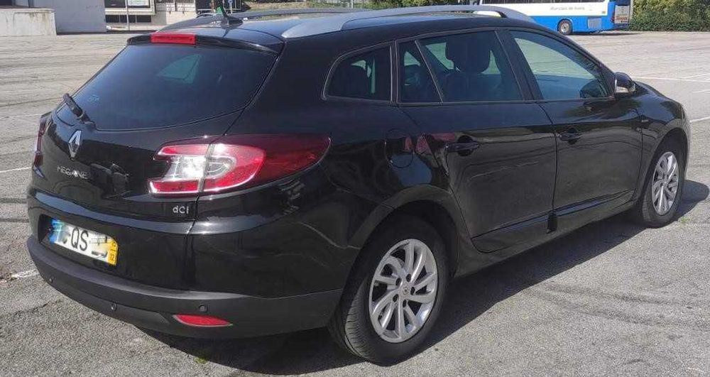 Renault Mégane Sport Tourer 1.5 dCi limited (Nacional e Poucos Km's)