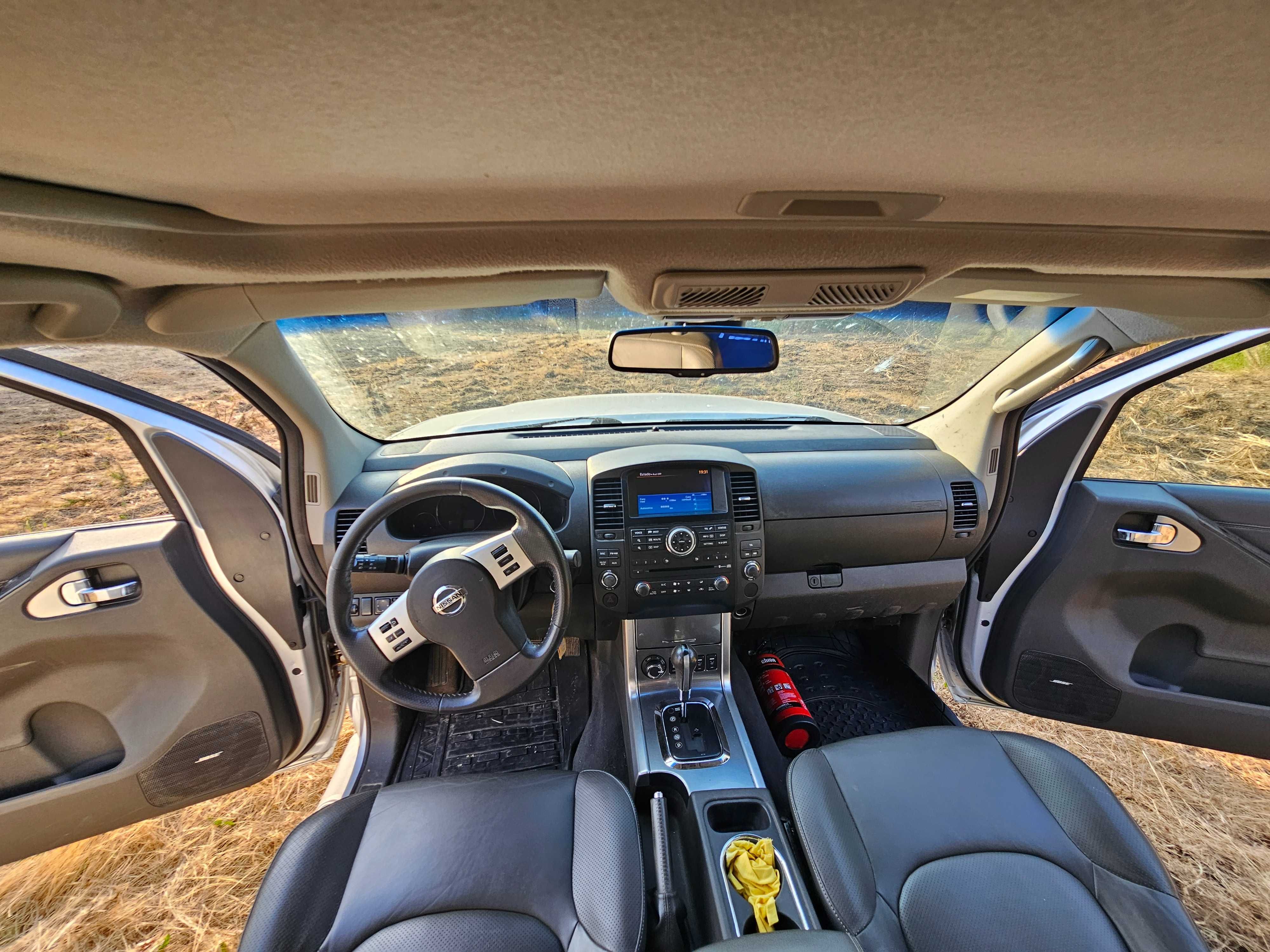 Nissan Navara D40 3.0 V6 231 CV