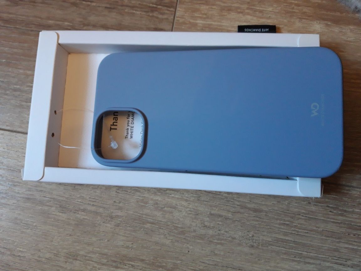 Etui na iPhone 14