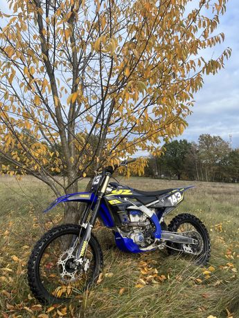 Zamienie za auto lub sprzedamYamaha yz250f 2019r wifi,mapy,rozrusznik