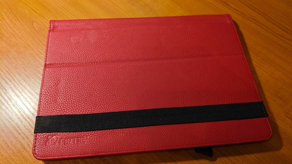 Продается чехол для планшета Asus T100TA и T100HA.