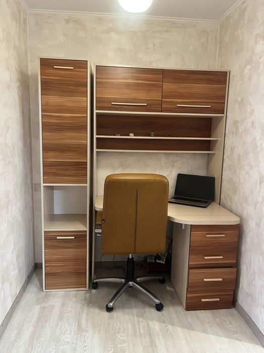 Житловий будинок з мансардою