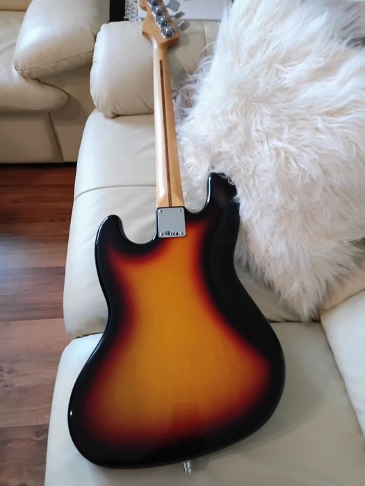 Fender jazz bass