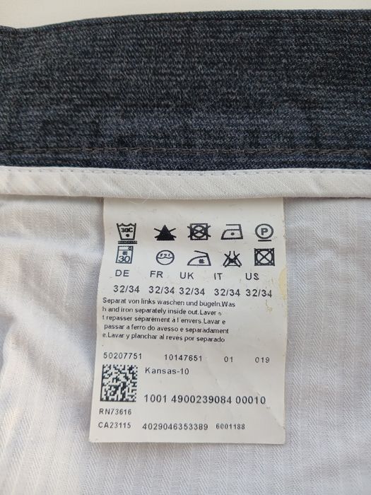 Джинси Hugo Boss W32L32 (48) ц 800 гр орігінал,  б/в