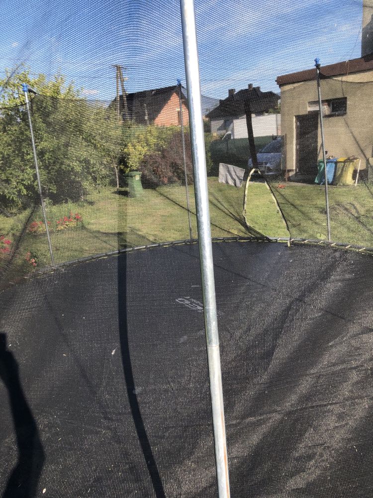 Trampolina 4 m sprawna zamienię
