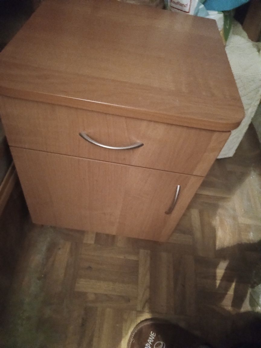 Szafka nocna kolor olcha