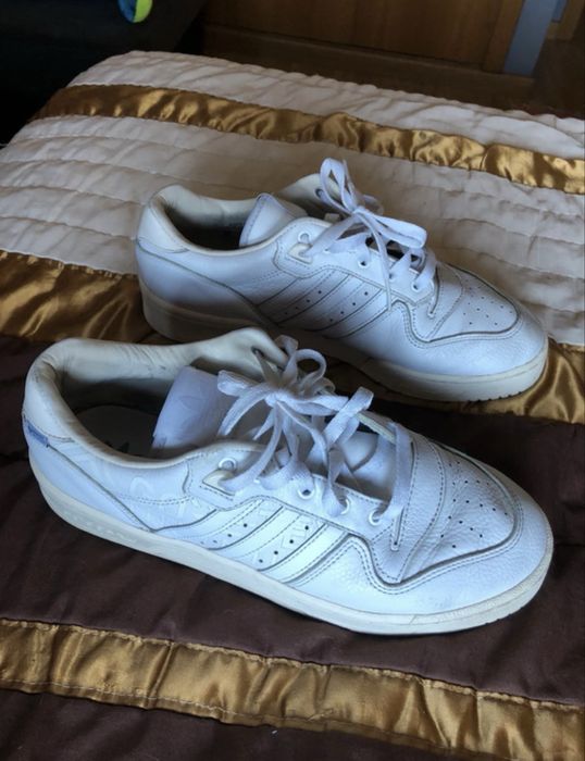 Adidas rivalry low gore-tex