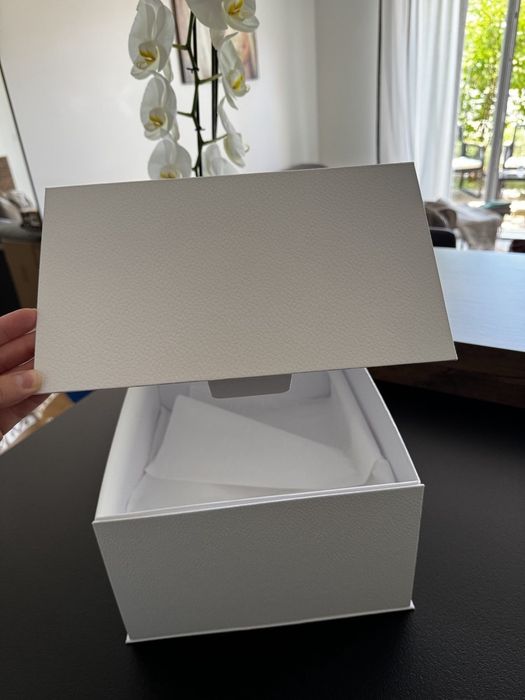 Брендові пакети і коробки