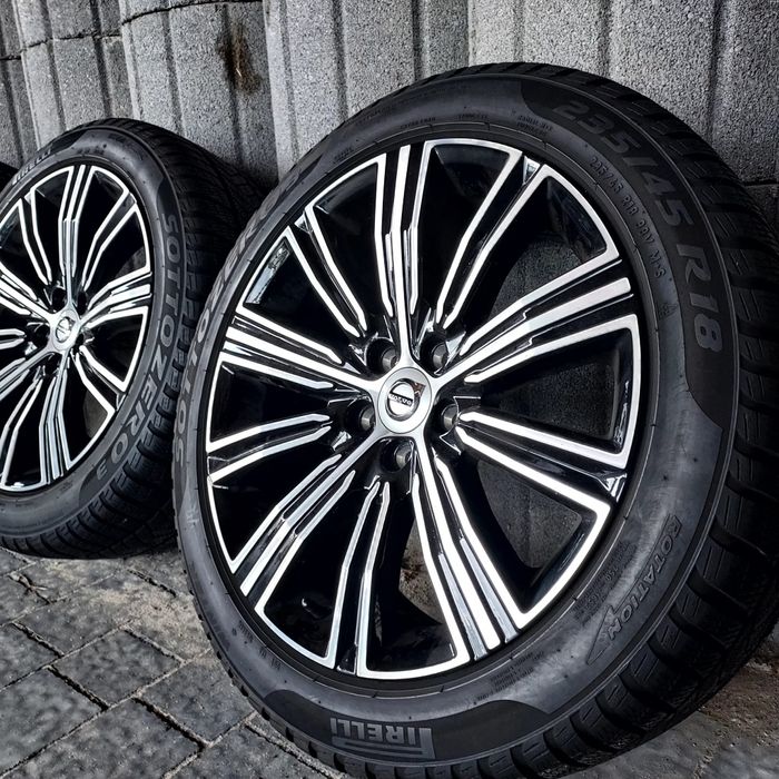 Komplet 4szt Koła 18 cali Volvo V60 ll ,S60ll Pirelli 8mm 2024