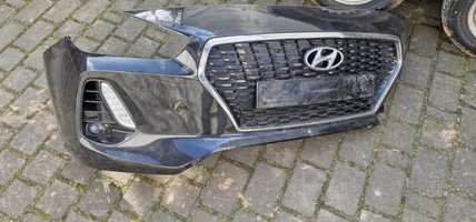 Hyundai i30  grill i halogen led prawy