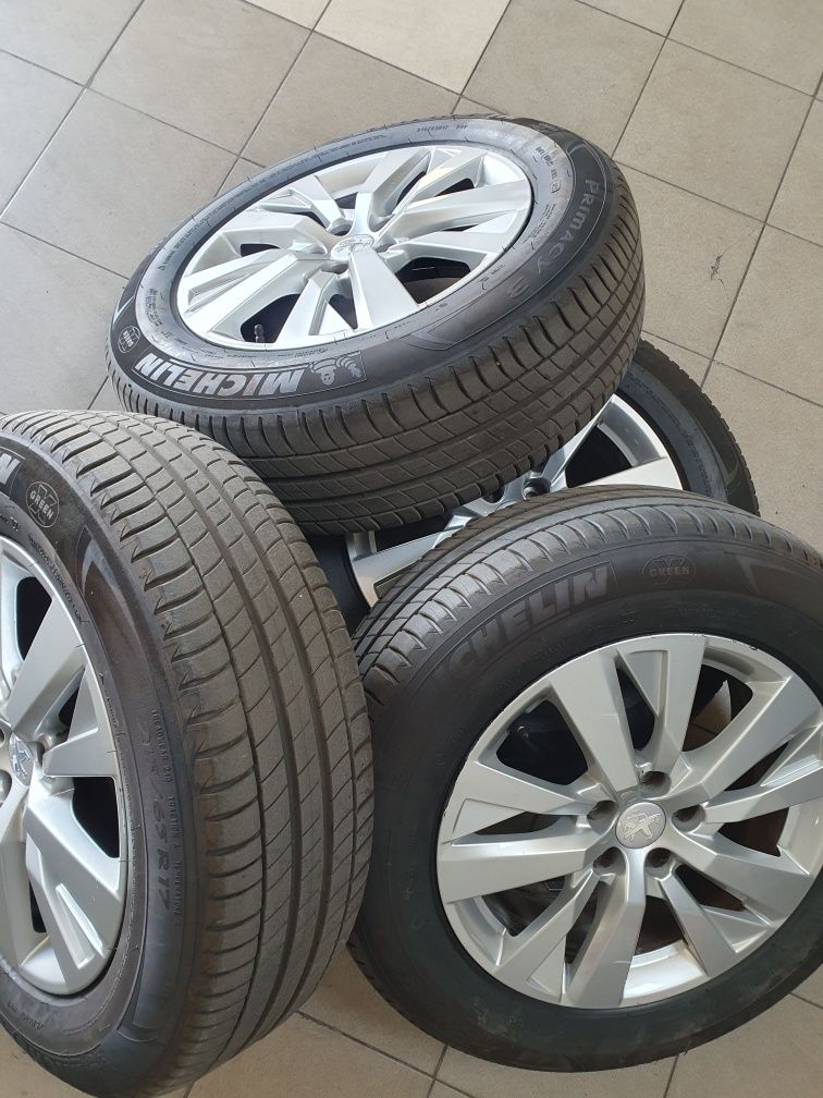 Jantes 17 Peugeot e pneus Michelin 215/65r17