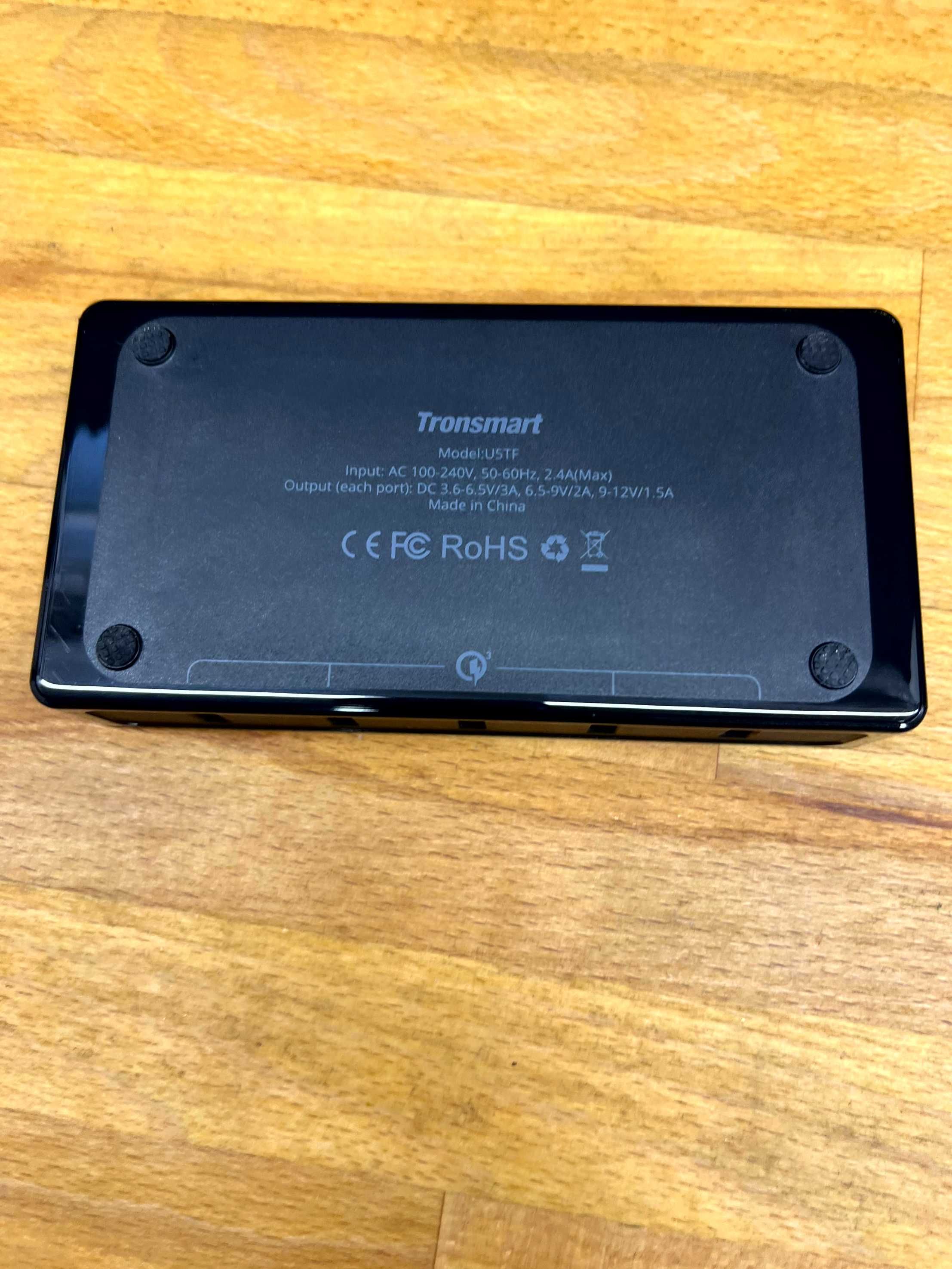 Ładowarka biurkowa Tronsmart Volt iQ 90W QC 3.0 USB