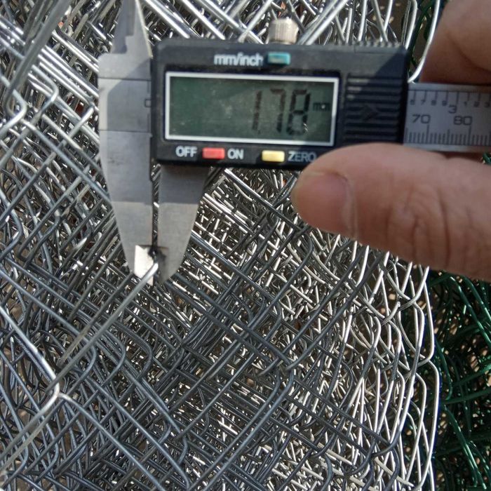 Стовпчики бетонні (столбики бетонные)сітка рябиця